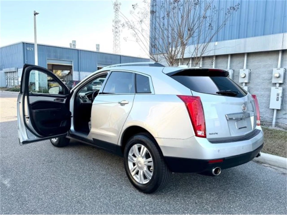 2016 Cadillac SRX - Image 17 of 27