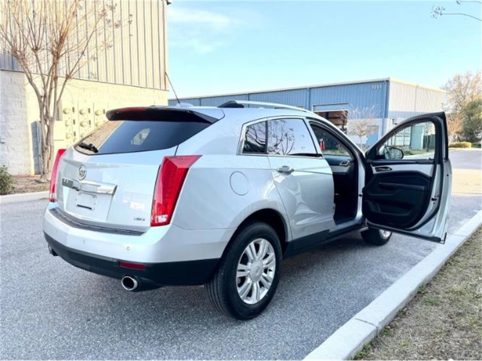 2016 Cadillac SRX - Image 13 of 27