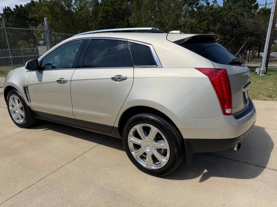 2016 Cadillac SRX - Image 11 of 20
