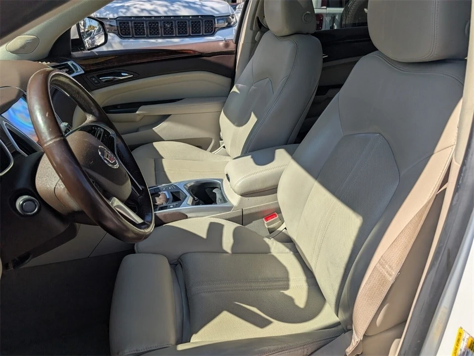 2016 Cadillac SRX - Image 10 of 12