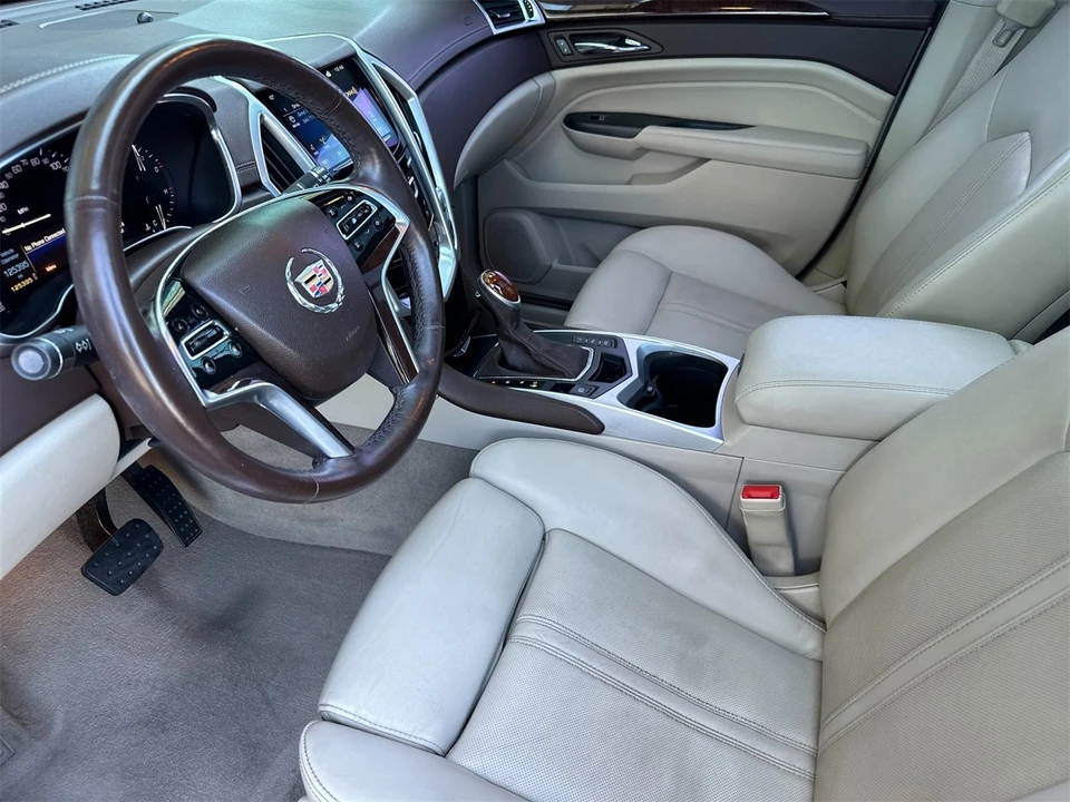 2016 Cadillac SRX - Image 10 of 12