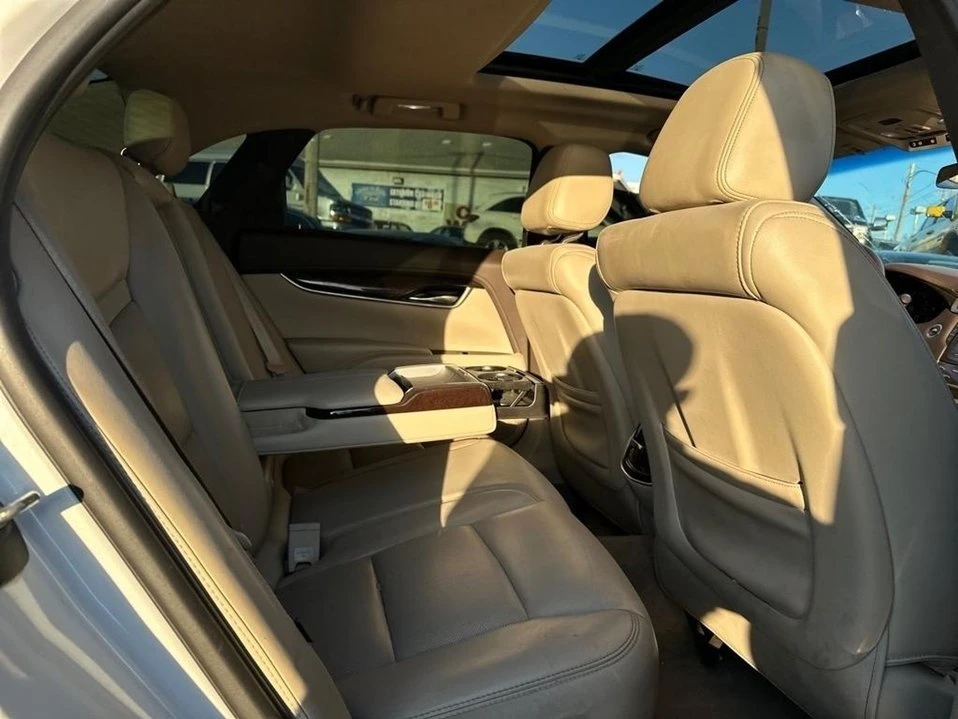 2016 Cadillac XTS - Image 10 of 17