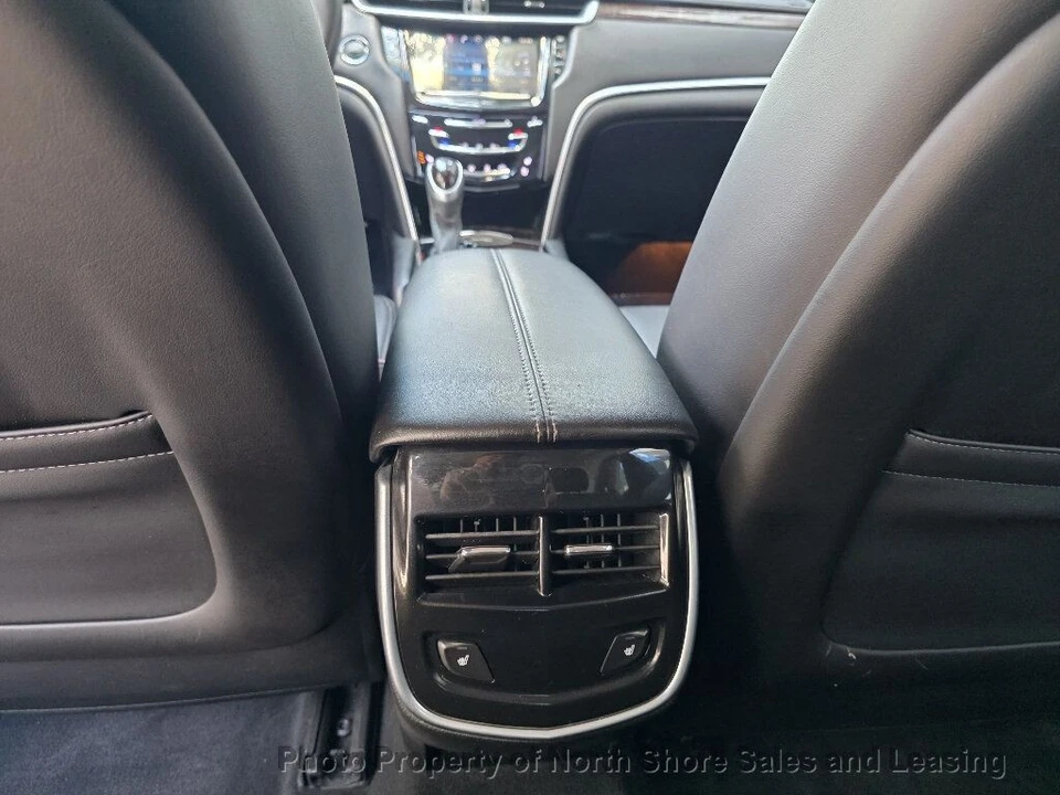 2016 Cadillac XTS - Image 11 of 12