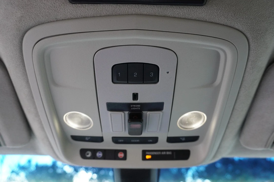 2016 Cadillac XTS - Image 12 of 21