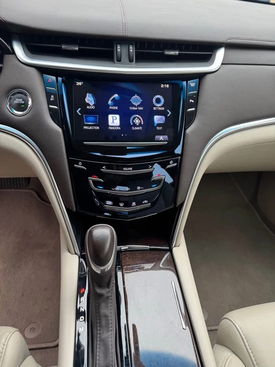 2016 Cadillac XTS - Image 14 of 17