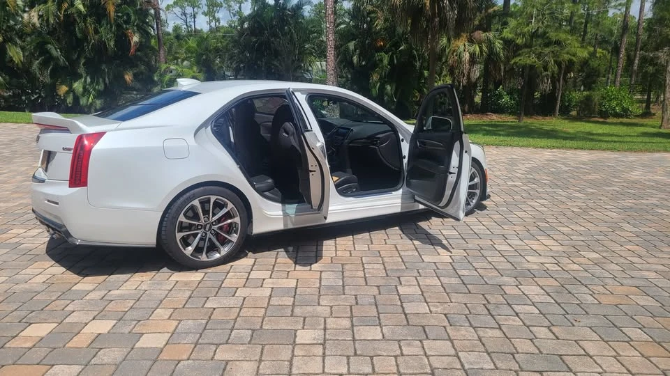 2016 Cadillac ATS-V - Image 10 of 20