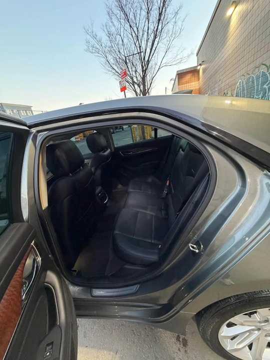 2016 Cadillac CT5 - Image 12 of 17
