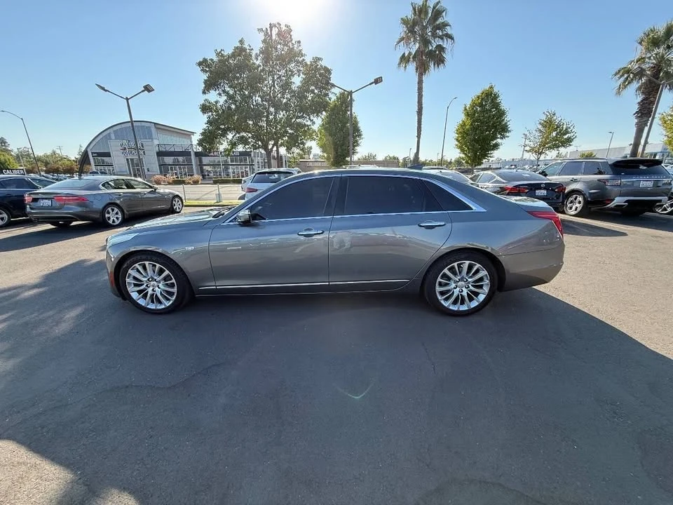2016 Cadillac CT6 - Image 8 of 19