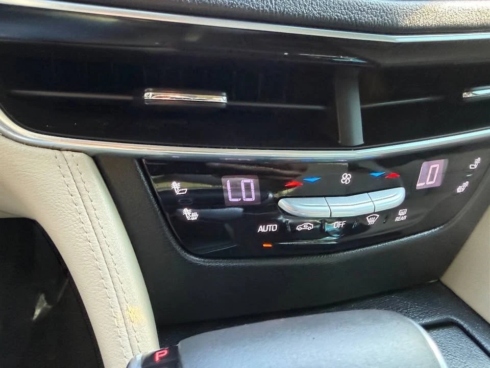 2016 Cadillac CT6 - Image 15 of 19