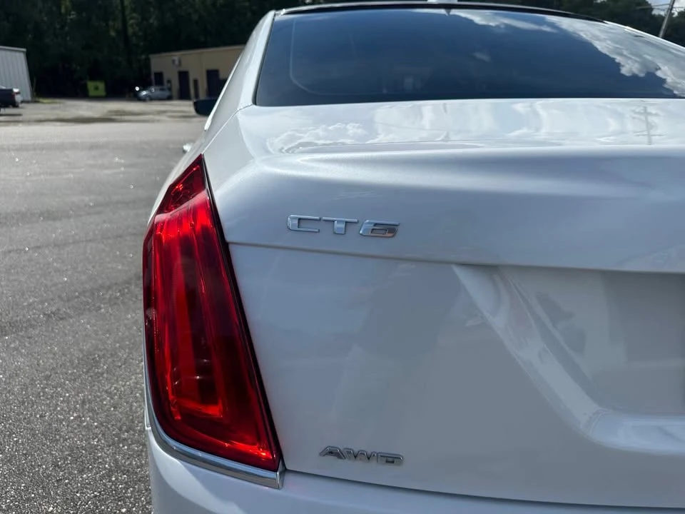 2016 Cadillac CT6 - Image 18 of 20