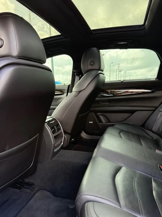 2016 Cadillac CT6 - Image 9 of 12