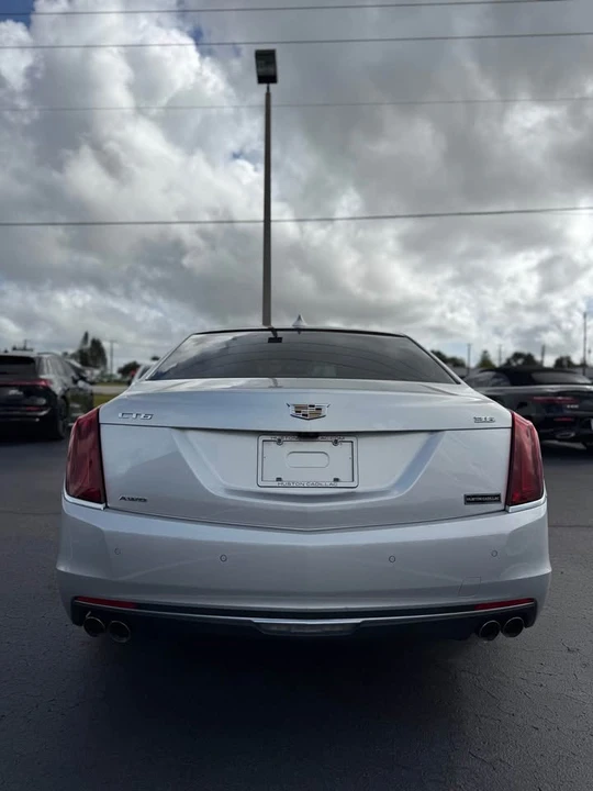 2016 Cadillac CT6 - Image 10 of 12