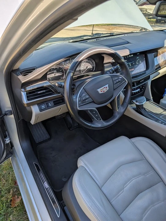 2016 Cadillac CT6 - Image 5 of 8