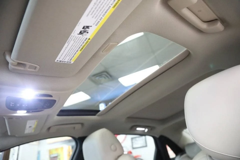 2016 Cadillac CT6 - Image 15 of 20
