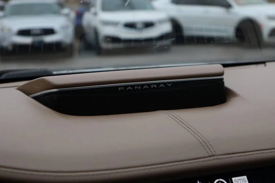 2016 Cadillac CT6 - Image 19 of 20