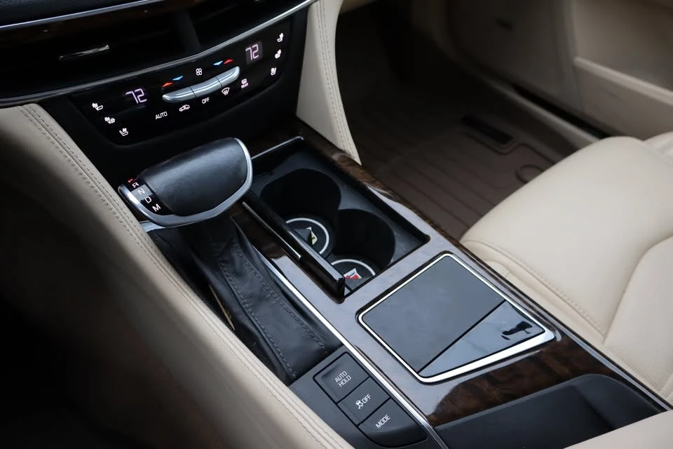 2016 Cadillac CT6 - Image 18 of 20
