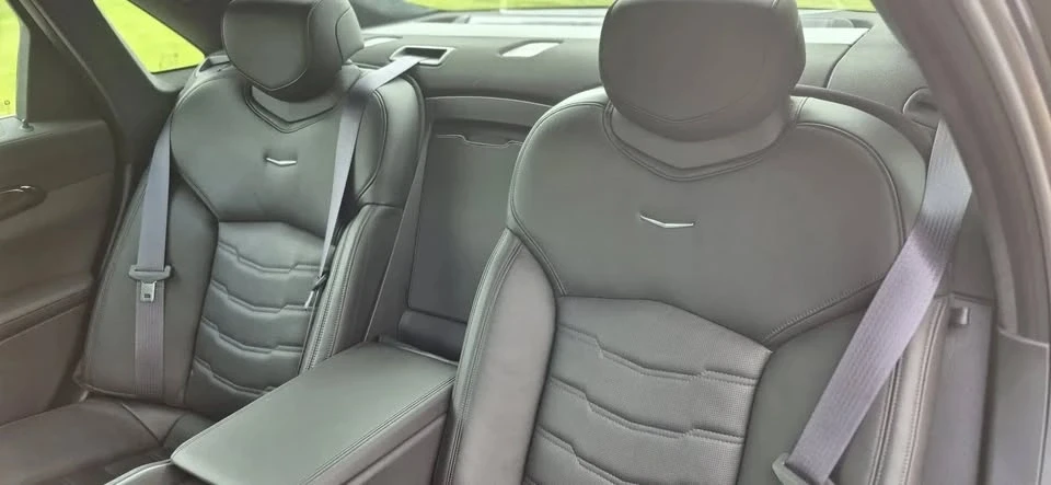 2016 Cadillac CT6 - Image 9 of 10