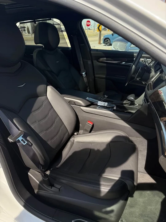 2016 Cadillac CT6 - Image 9 of 13