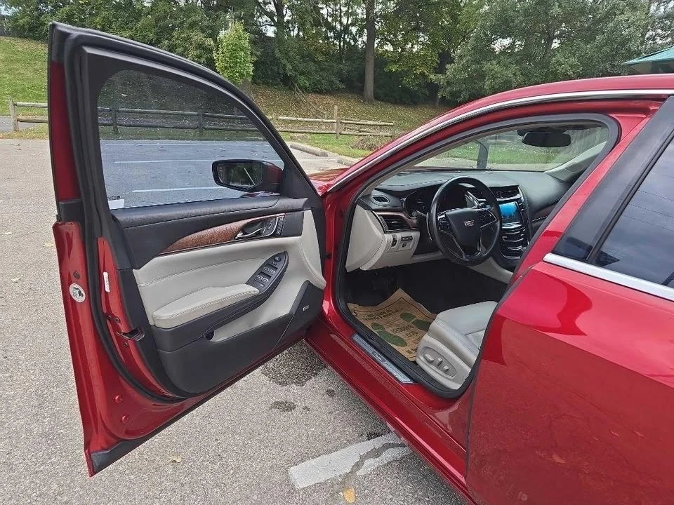 2016 Cadillac CTS 3rd Gen - Image 9 of 20