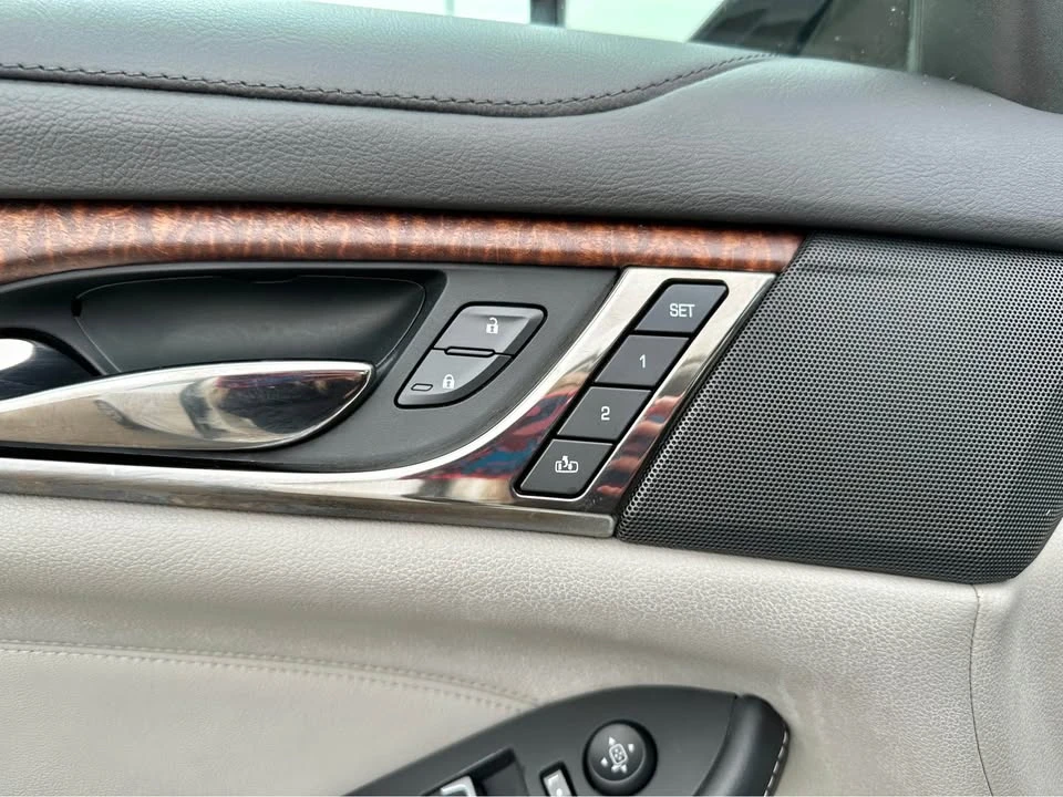 2016 Cadillac CTS 3rd Gen - Image 17 of 18