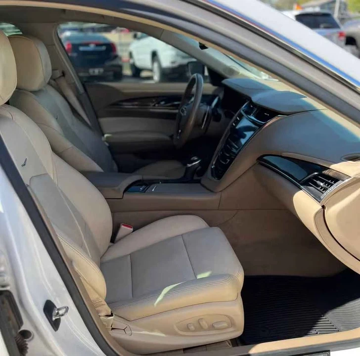 2016 Cadillac CTS 3rd Gen - Image 9 of 10
