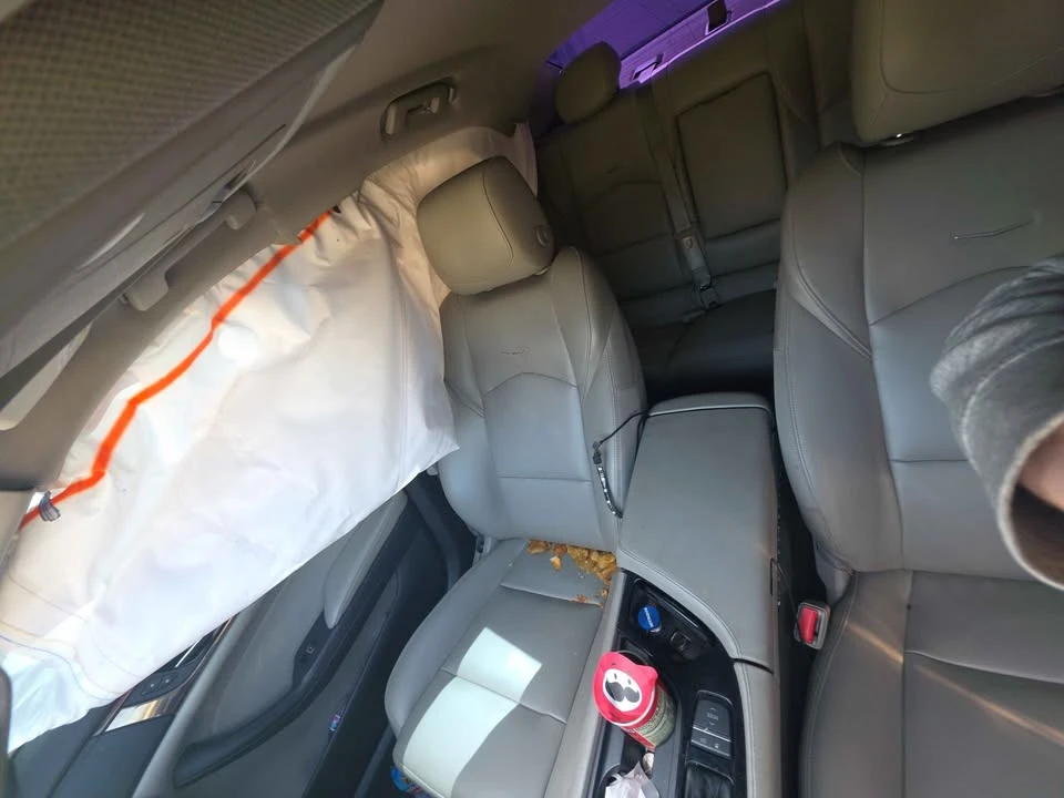 2016 Cadillac CTS 3rd Gen - Image 7 of 9