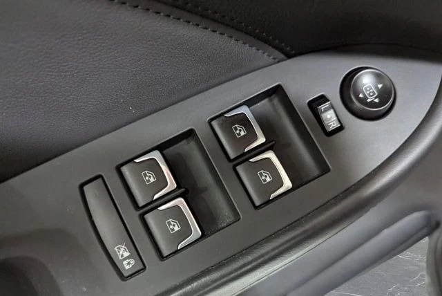 2016 Cadillac CTS 3rd Gen - Image 15 of 19