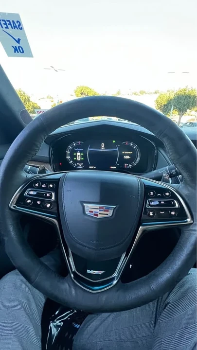 2016 Cadillac CTS-V 3rd Gen - Image 5 of 13