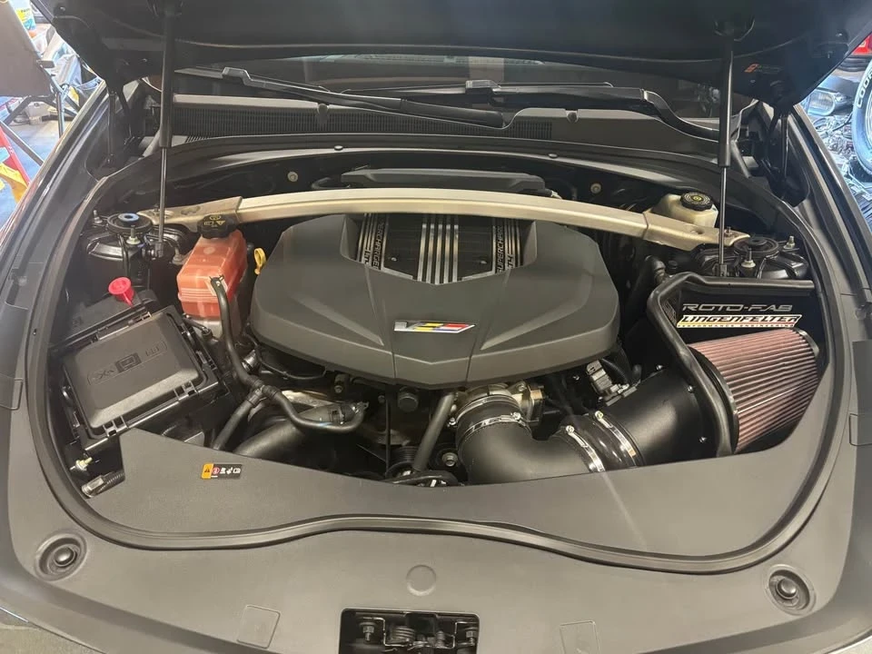 2016 Cadillac CTS-V 3rd Gen - Image 14 of 18