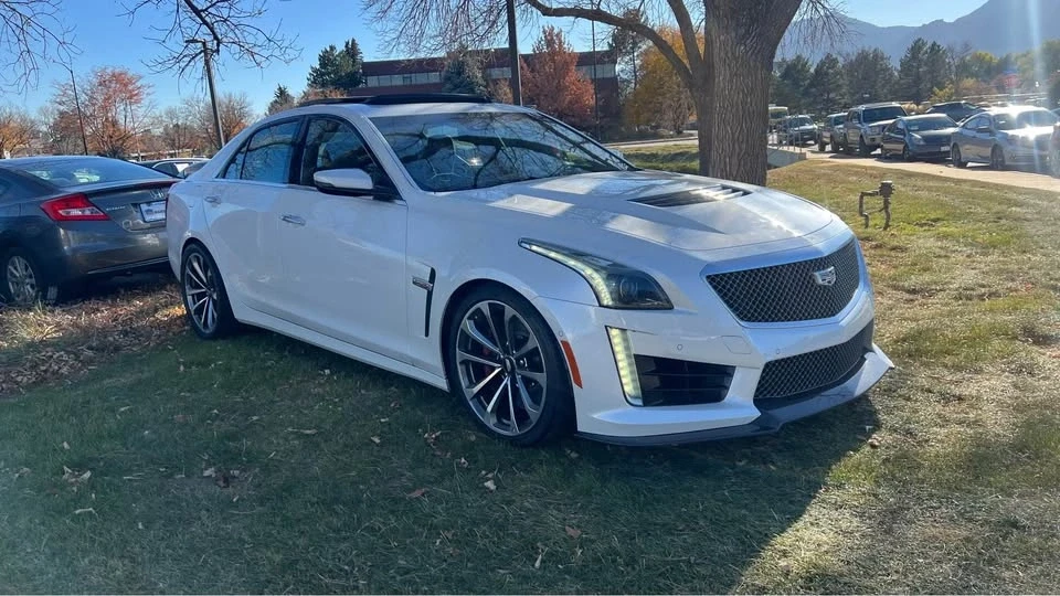 2016 Cadillac CTS-V 3rd Gen - Image 3 of 12