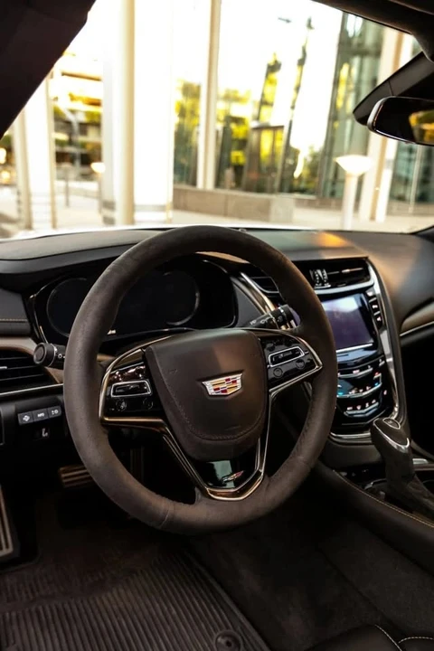 2016 Cadillac CTS-V 3rd Gen - Image 6 of 8