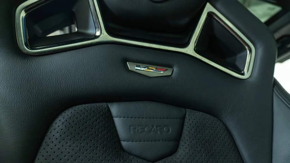 2016 Cadillac CTS-V 3rd Gen - Image 15 of 18