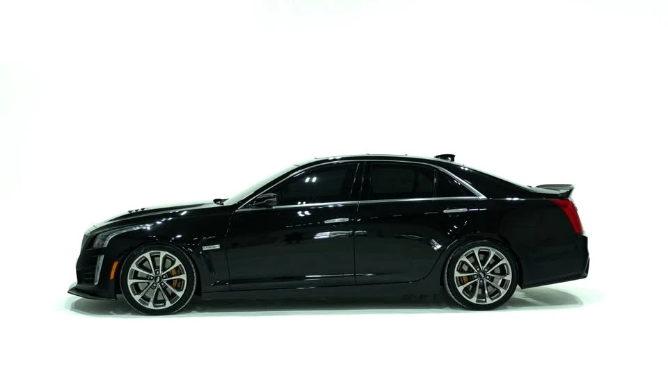 2016 Cadillac CTS-V 3rd Gen - Image 2 of 18