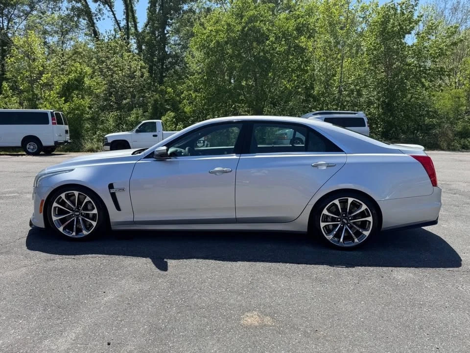 2016 Cadillac CTS-V 3rd Gen - Image 8 of 19