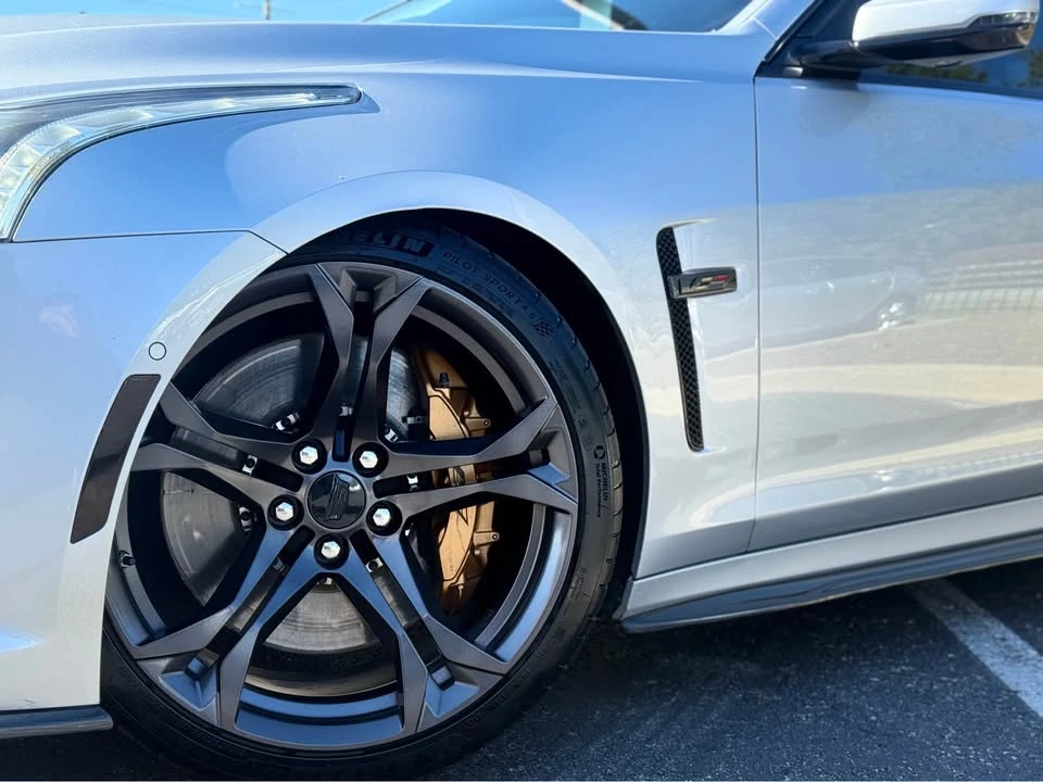 2016 Cadillac CTS-V 3rd Gen - Image 2 of 20