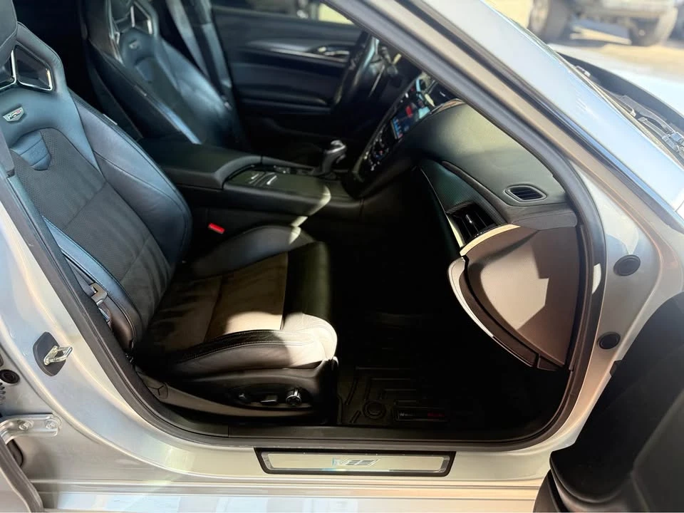 2016 Cadillac CTS-V 3rd Gen - Image 14 of 20