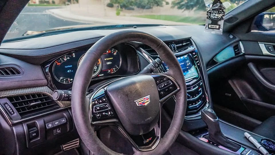 2016 Cadillac CTS-V 3rd Gen - Image 15 of 19