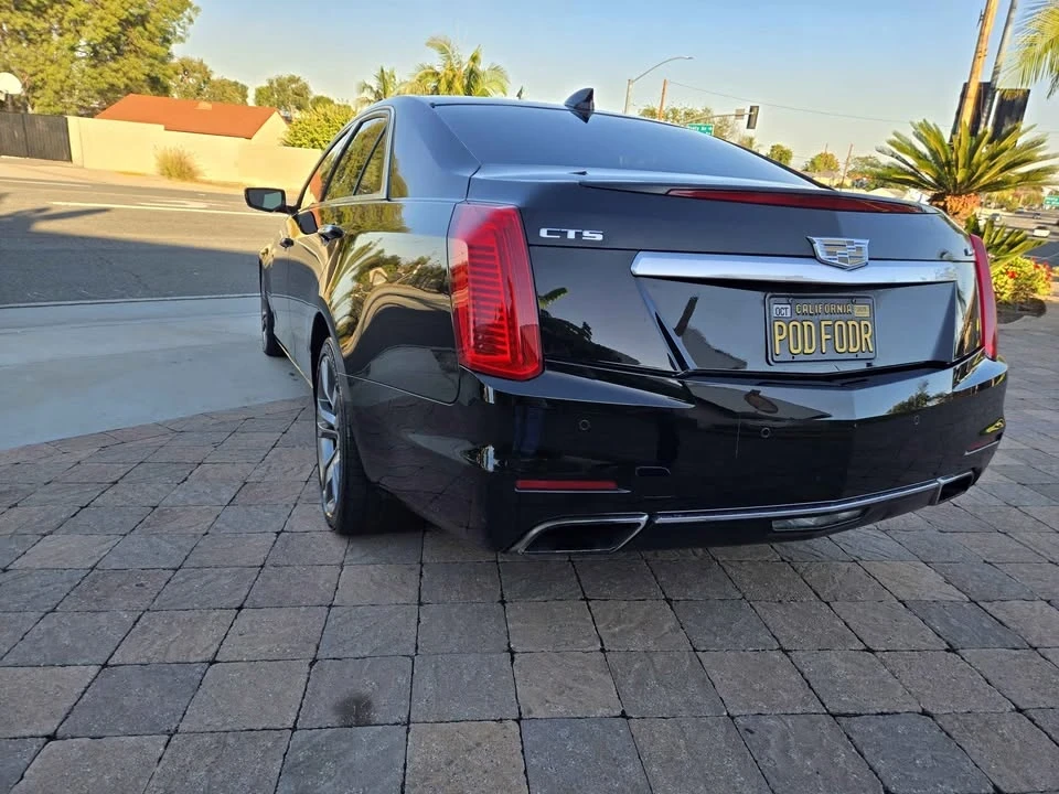 2016 Cadillac CTS-V 3rd Gen - Image 4 of 11