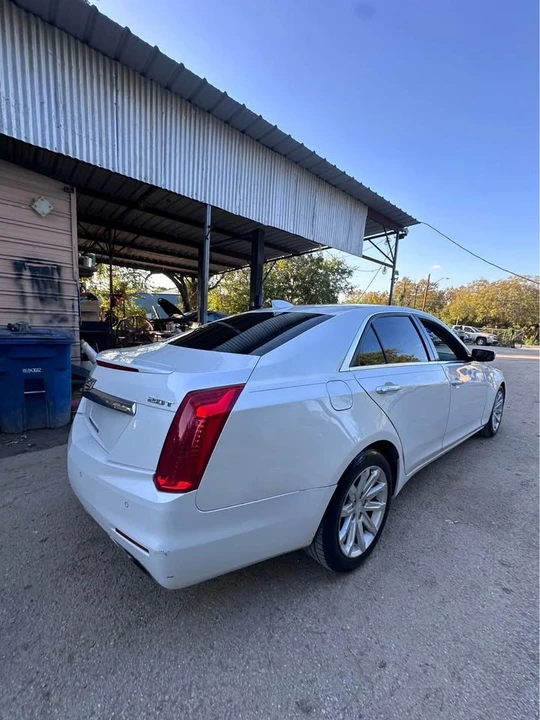 2016 Cadillac CTS-V 3rd Gen - Image 5 of 10
