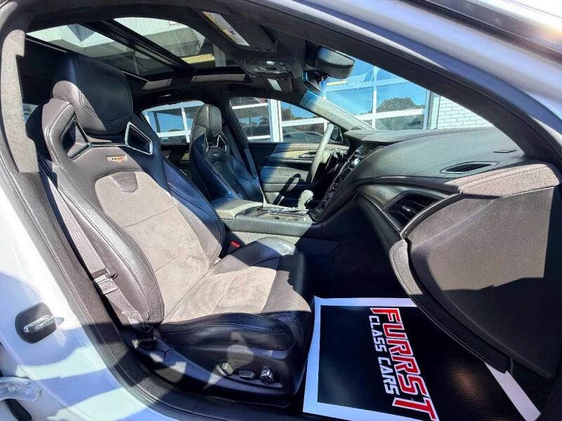 2016 Cadillac CTS-V 3rd Gen - Image 17 of 19