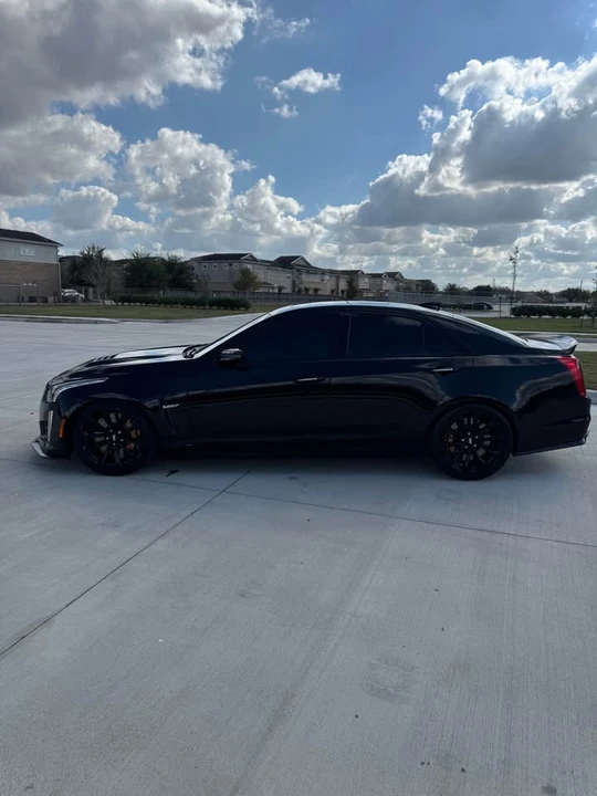 2016 Cadillac CTS-V 3rd Gen - Image 3 of 13