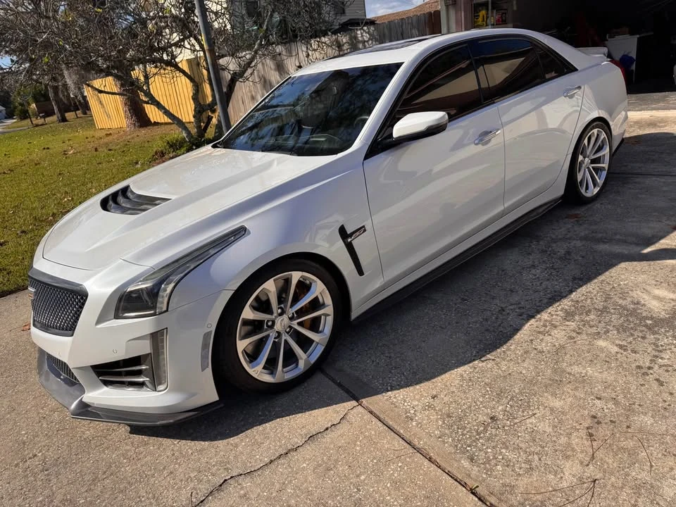 2016 Cadillac CTS-V 3rd Gen - Image 4 of 20