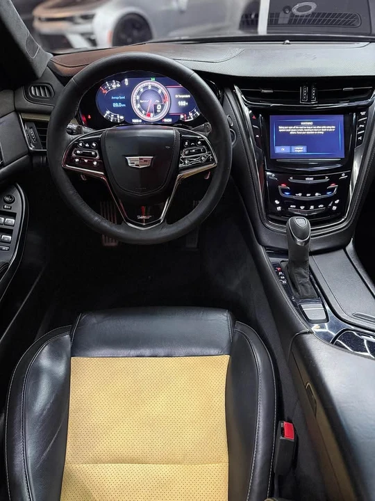 2016 Cadillac CTS-V 3rd Gen - Image 15 of 17