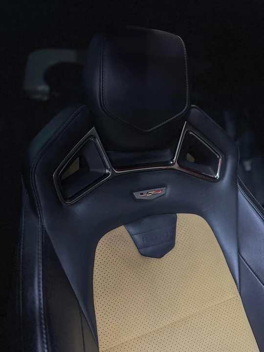 2016 Cadillac CTS-V 3rd Gen - Image 12 of 17