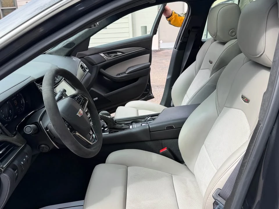 2016 Cadillac CTS-V 3rd Gen - Image 16 of 20
