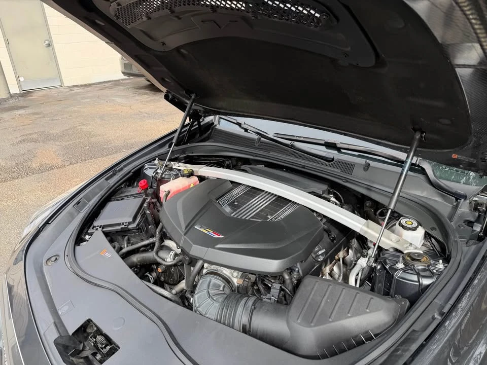 2016 Cadillac CTS-V 3rd Gen - Image 19 of 20