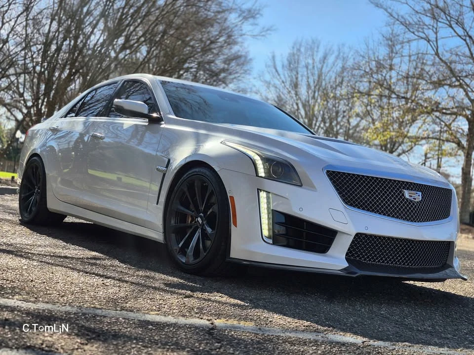 2016 Cadillac CTS-V 3rd Gen - Image 9 of 20