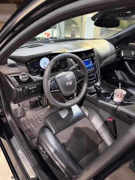 2016 Cadillac CTS-V 3rd Gen - Image 5 of 8