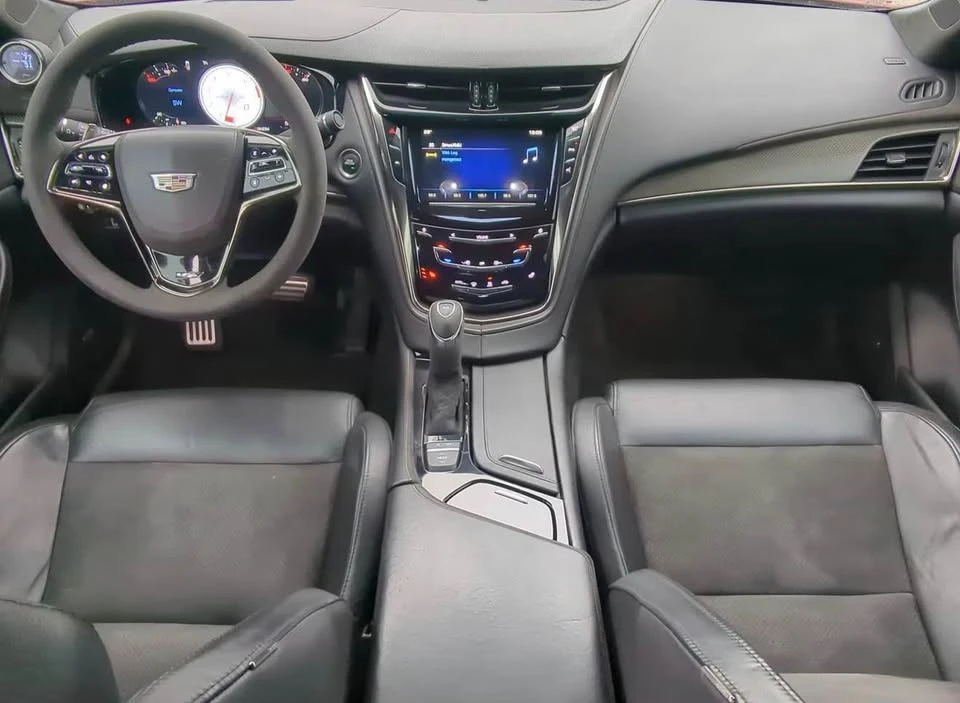 2016 Cadillac CTS-V 3rd Gen - Image 4 of 5