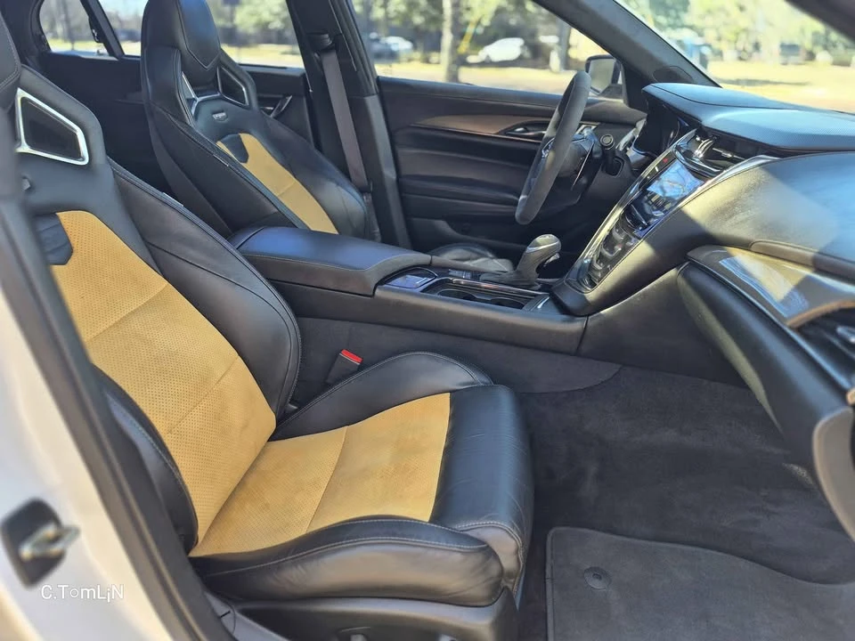 2016 Cadillac CTS-V 3rd Gen - Image 17 of 20